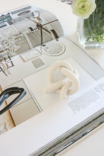 Load image into Gallery viewer, Spiked, porcelain slighknot