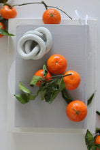 Load image into Gallery viewer, Loop Knot