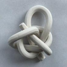 Load image into Gallery viewer, Bare porcelain, manger knot
